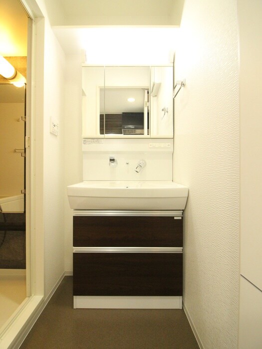 物件内観写真13　(洗面)