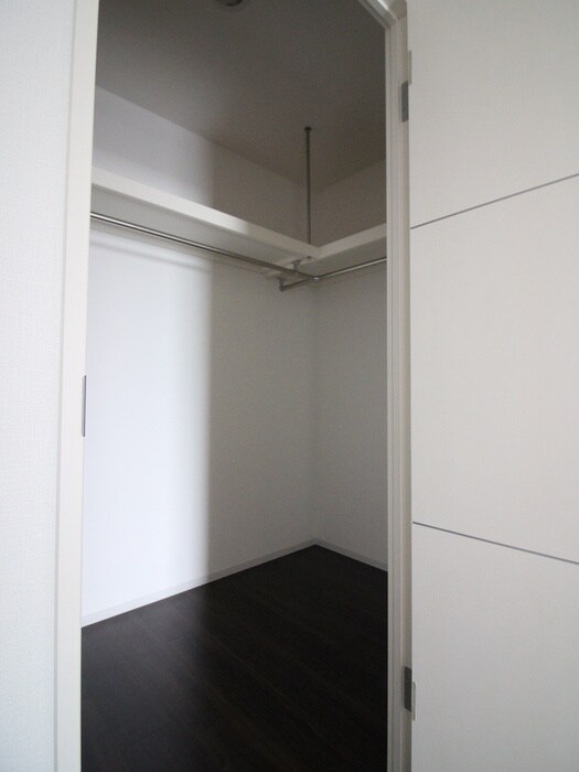 物件内観写真15　(収納)