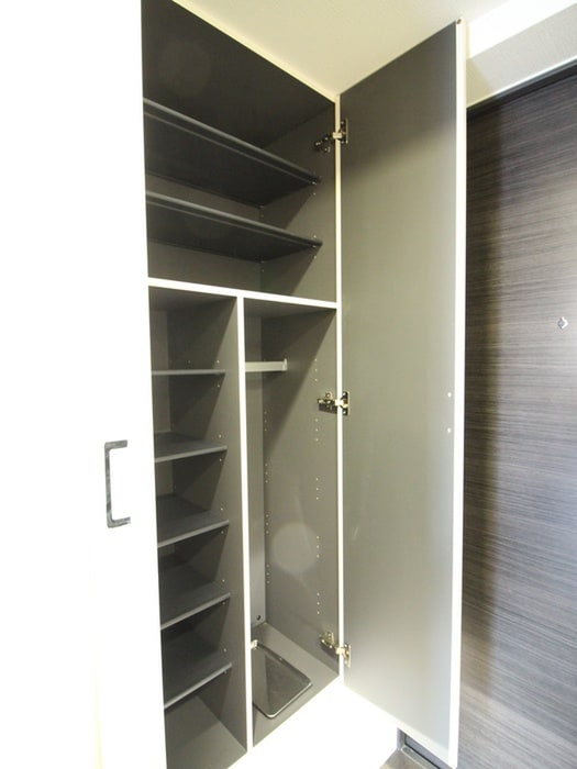 物件内観写真15　(靴箱)