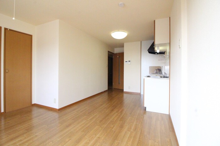 物件内観写真5　(居室)