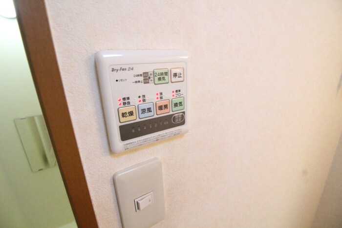 物件内観写真11　(内観写真)