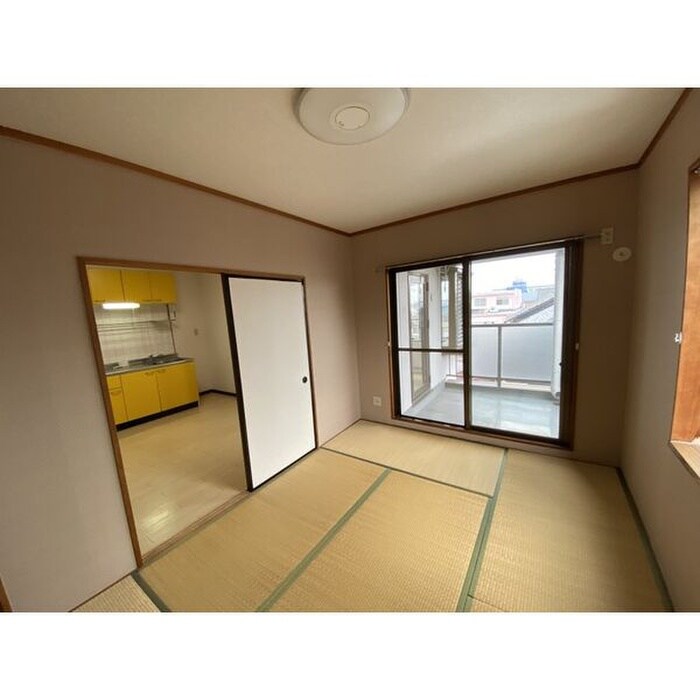 物件内観写真6　(居室)