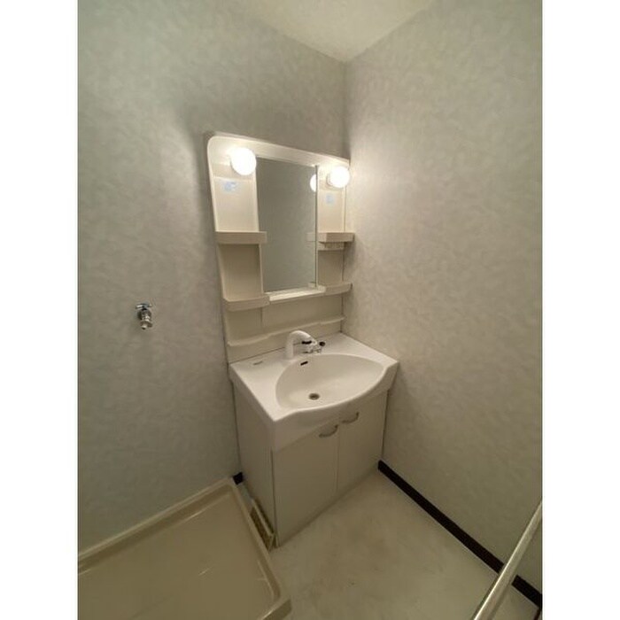 物件内観写真11　(洗面)