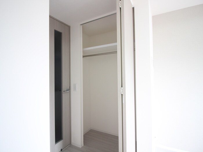 物件内観写真11　(収納)