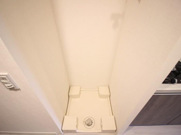 物件内観写真14　(洗濯機置場)