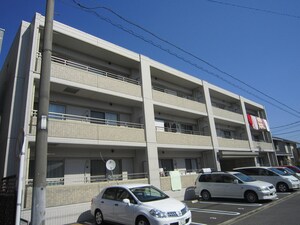 ハピネス天塚外観写真