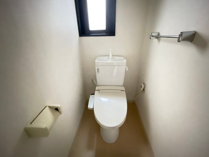 物件内観写真13　(トイレ)