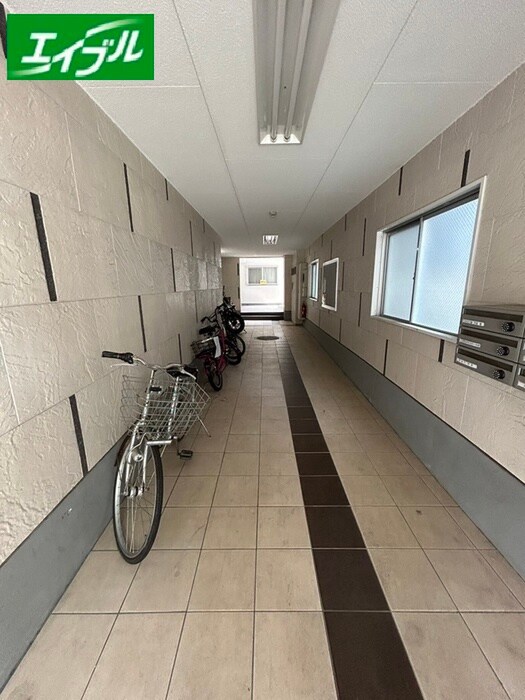 物件外観写真3　(建物設備)