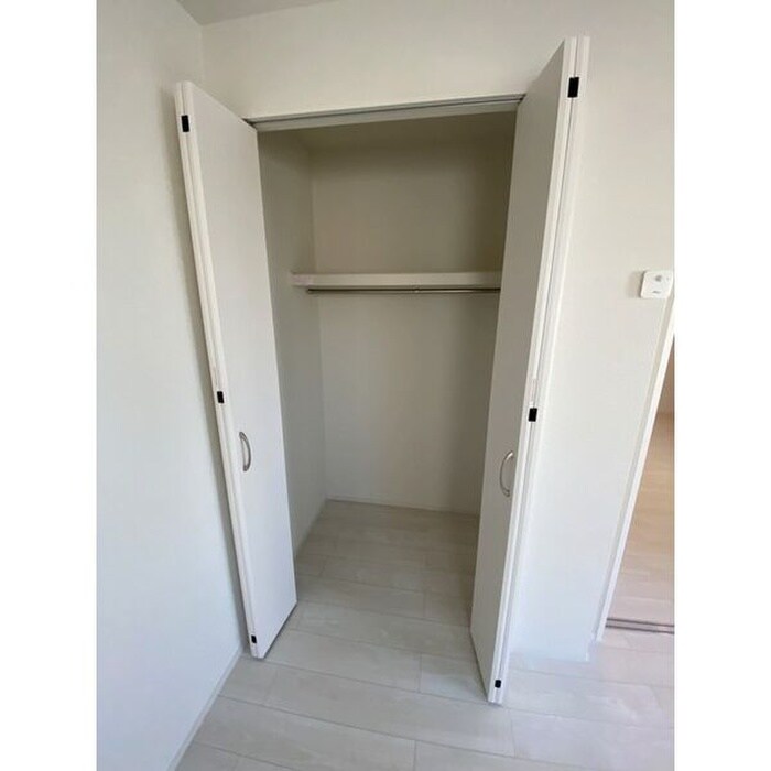 物件内観写真7　(収納)