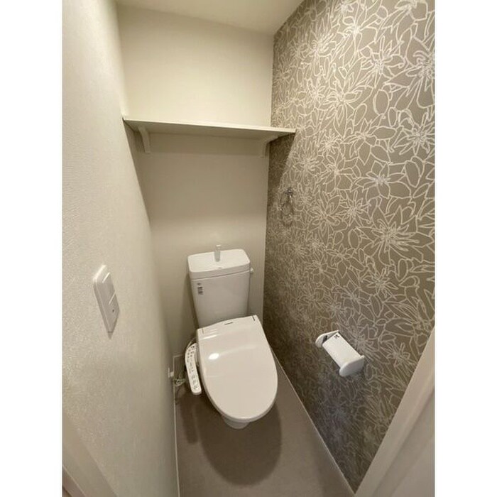 物件内観写真9　(トイレ)