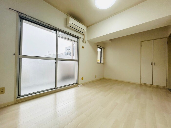 物件内観写真21　(居室)