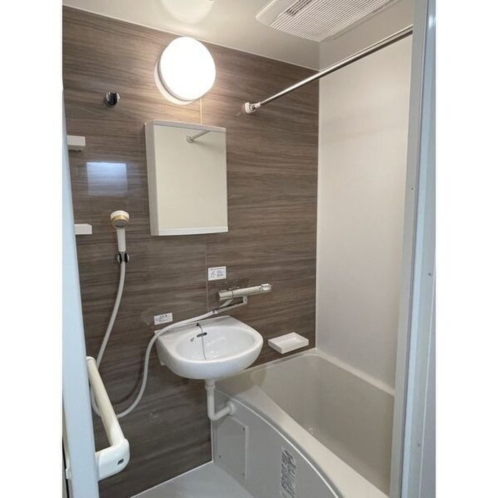 物件内観写真13　(バス／シャワールーム等)