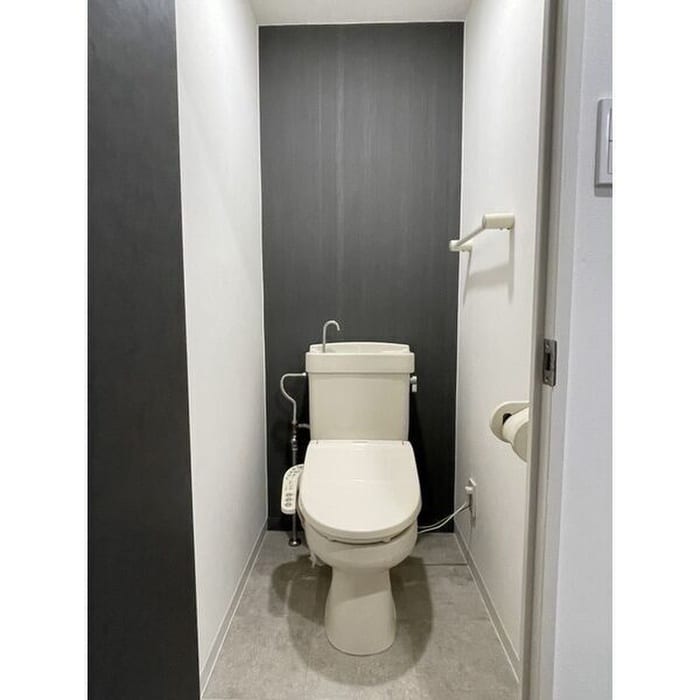 物件内観写真14　(トイレ)