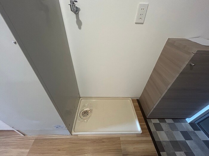 物件内観写真17　(洗濯機置場)