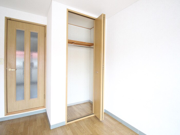 物件内観写真9　(収納)