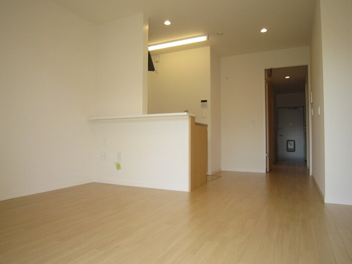 物件内観写真4　(居室)