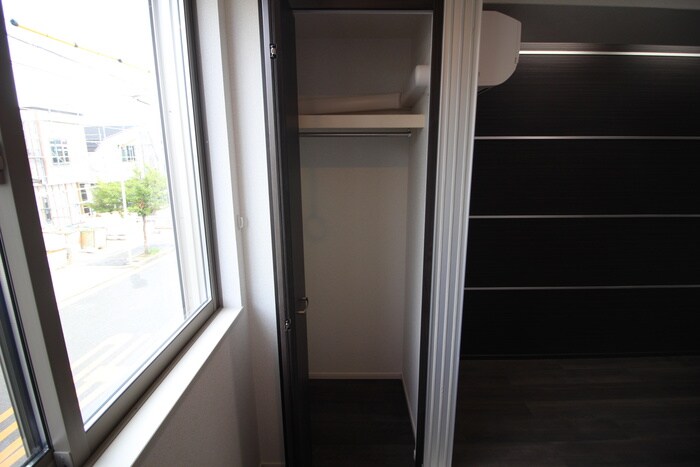 物件内観写真18　(収納)