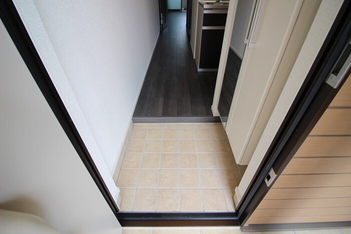 物件内観写真22　(玄関)