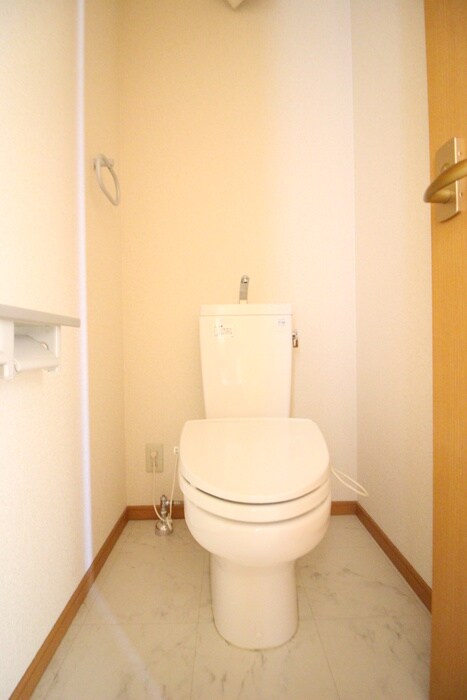 物件内観写真14　(トイレ)