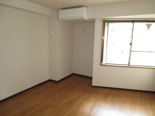 物件内観写真12　(居室)