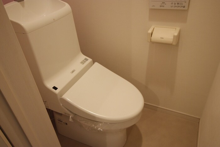 物件内観写真14　(トイレ)