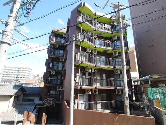 物件外観写真2　(外観写真)