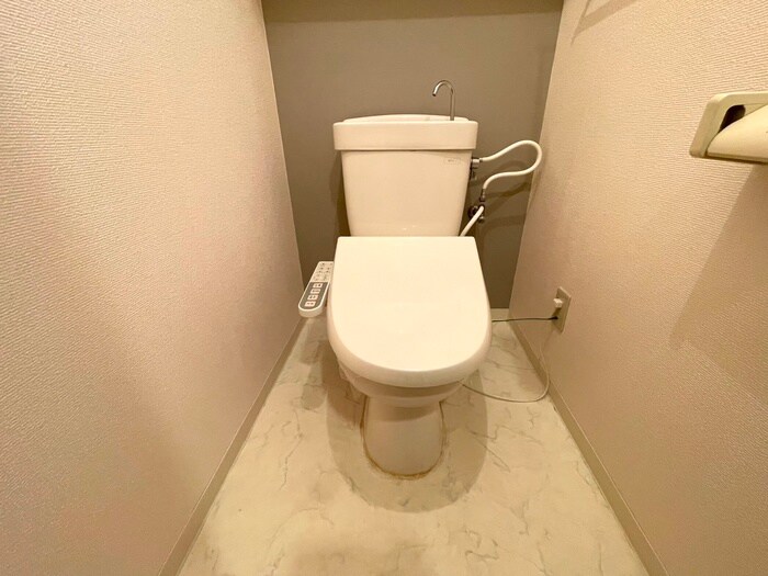 物件内観写真13　(トイレ)