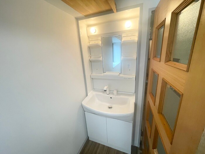 物件内観写真14　(洗面)