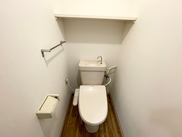 物件内観写真15　(トイレ)