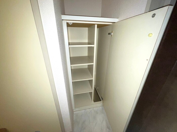 物件内観写真21　(靴箱)