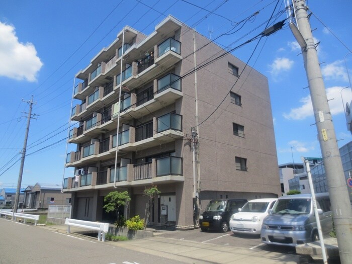 物件外観写真3　(外観写真)