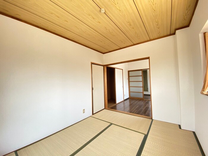 物件内観写真7　(居室)