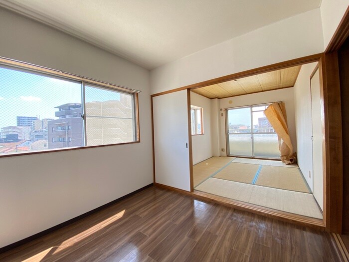 物件内観写真10　(居室)