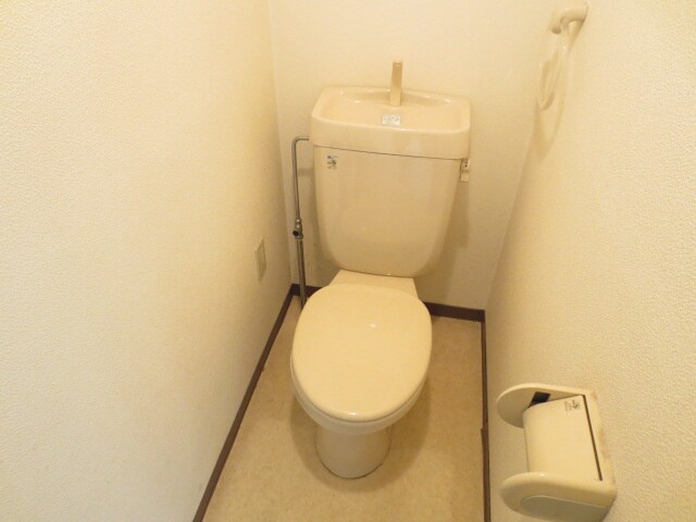 物件内観写真11　(トイレ)