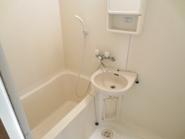物件内観写真12　(バス／シャワールーム等)