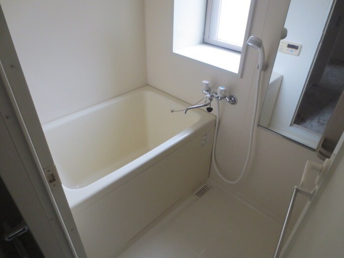 物件内観写真16　(バス／シャワールーム等)