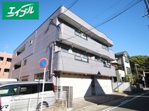 マンションフォレストの外観写真