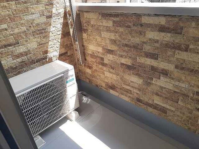 物件内観写真11　(ベランダ・バルコニー)