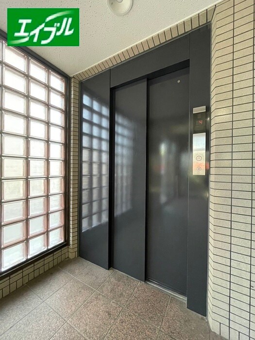 物件外観写真3　(建物設備)