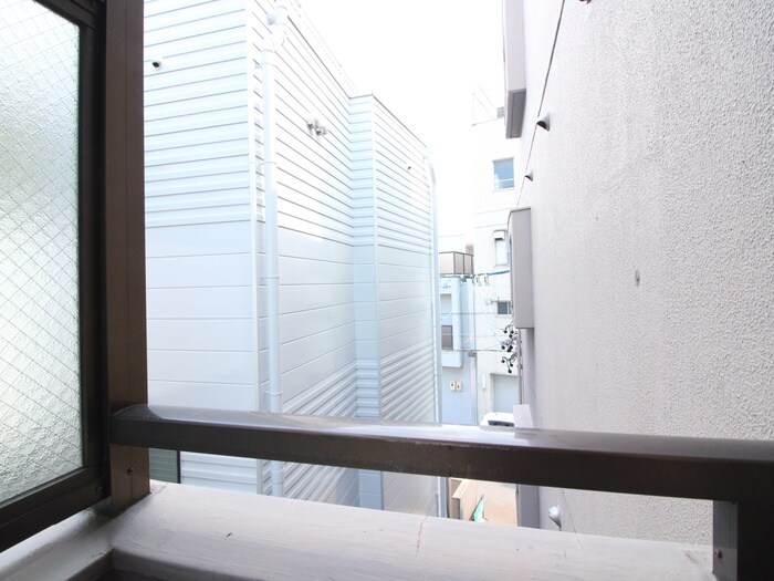 物件内観写真22　(室内からの展望)