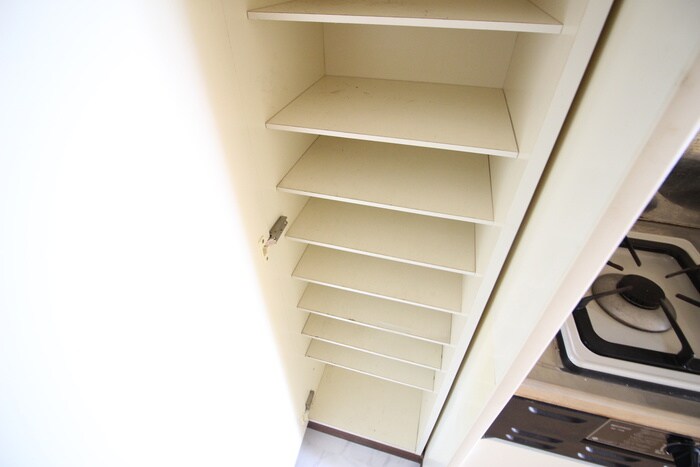 物件内観写真18　(靴箱)