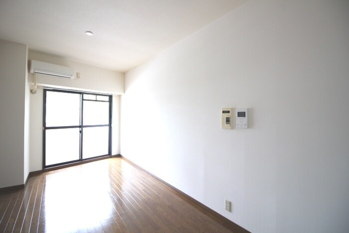 物件内観写真15　(居室)