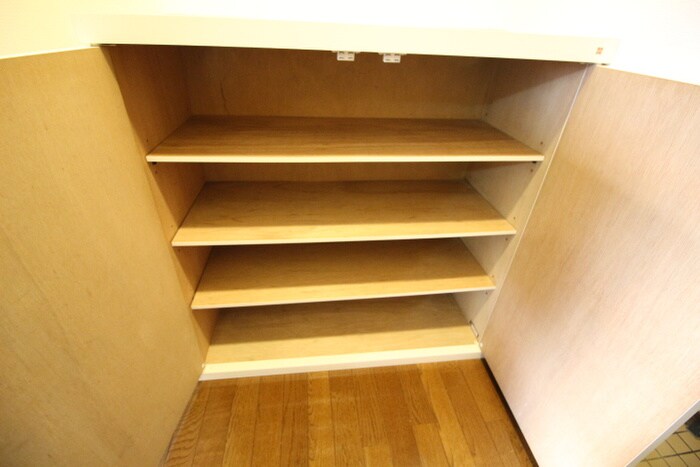 物件内観写真16　(靴箱)