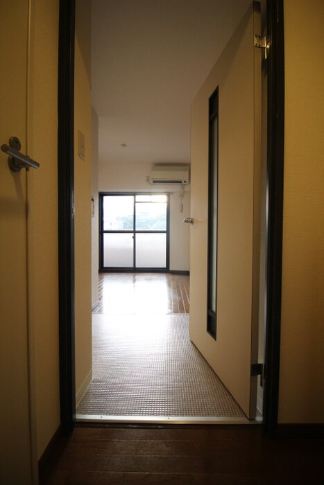 物件内観写真19　(廊下)