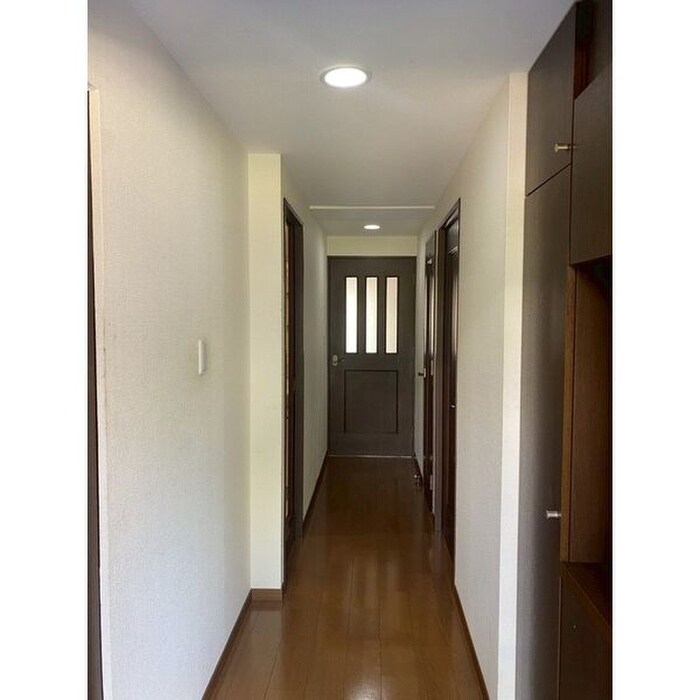 物件内観写真7　(廊下)