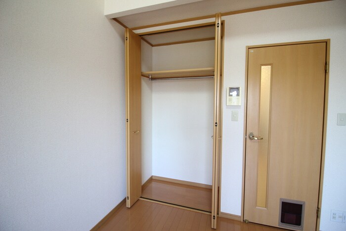 物件内観写真9　(収納)