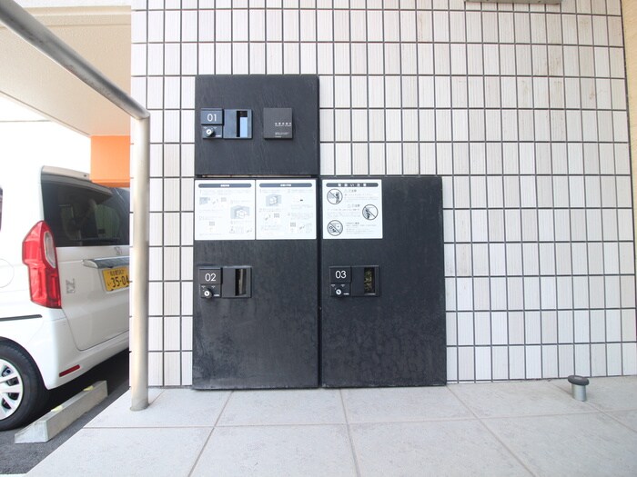 物件外観写真4　(建物設備)