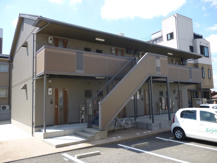 物件外観写真2　(外観写真)