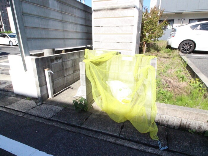 物件外観写真3　(建物設備)