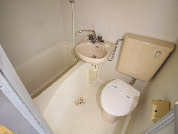 物件内観写真12　(バス／シャワールーム等)